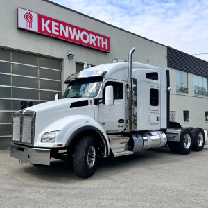 2025 Kenworth T880 - Tandem Sleeper (982307)