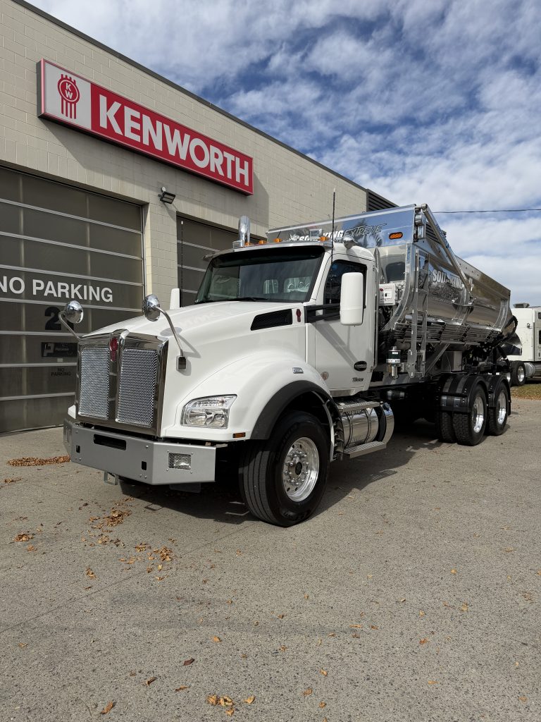 2024 Kenworth T880 with stone spreader for sale in alberta canada