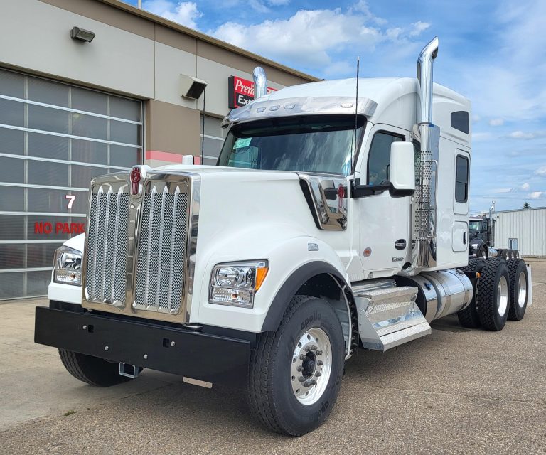 Kenworth W990