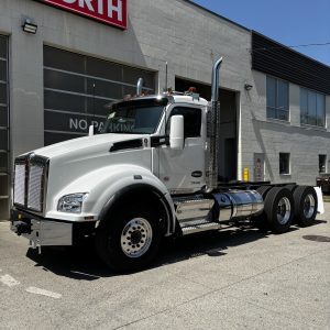 2026 Kenworth T880 Tandem Daycab (986704)