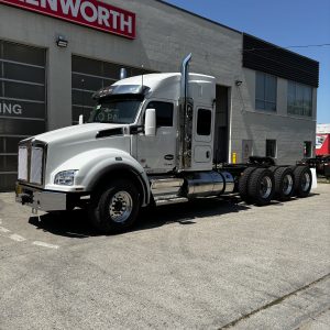 2026 Kenworth T880 Tridem Sleeper (985999)