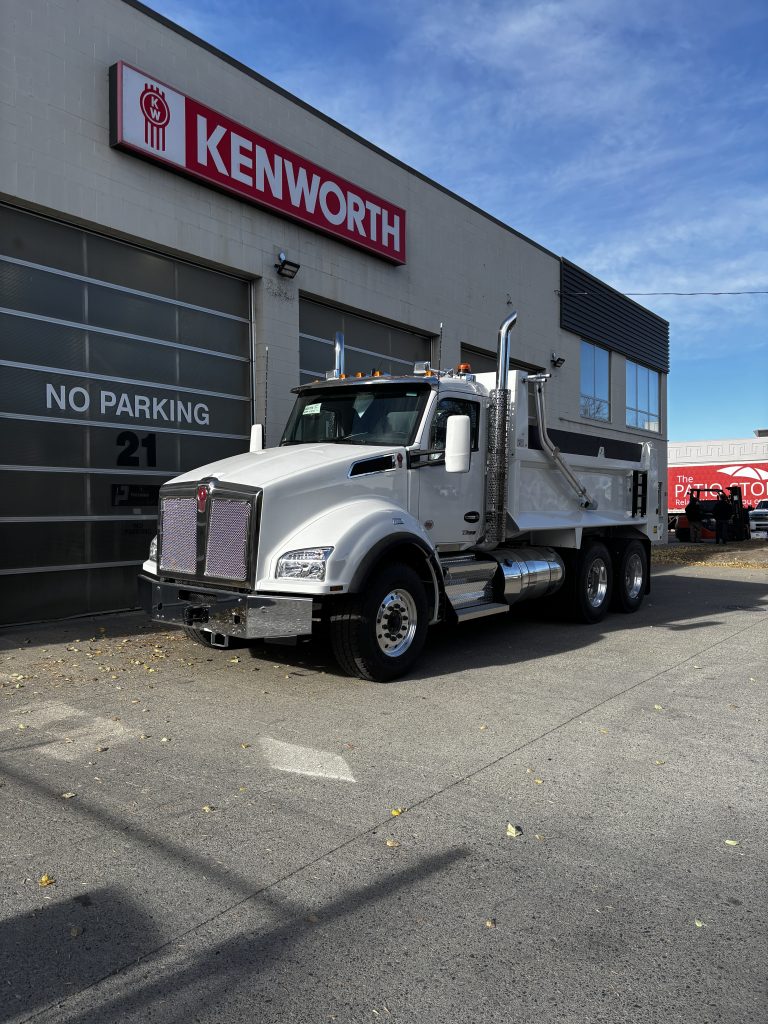 Kenworth T880