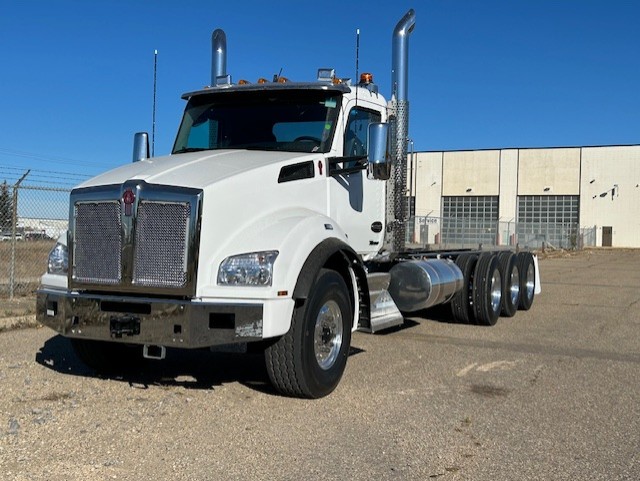 Kenworth T880