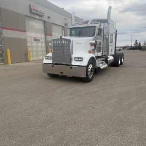 Kenworth W900L