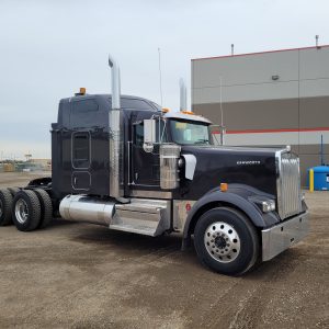 Kenworth W900L