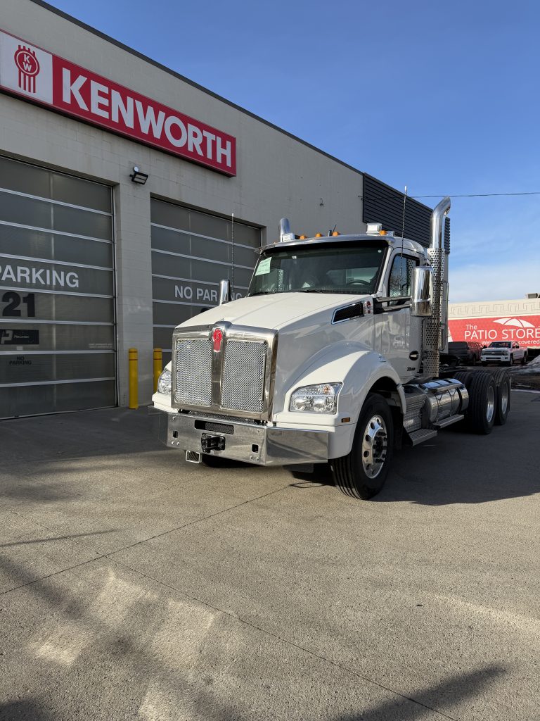 Kenworth T880