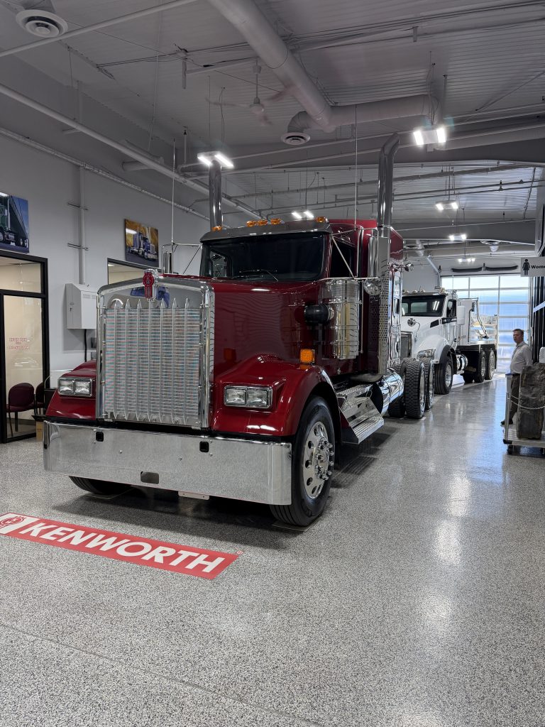 Kenworth W900L Red