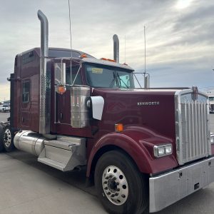 2027 Kenworth W900L
