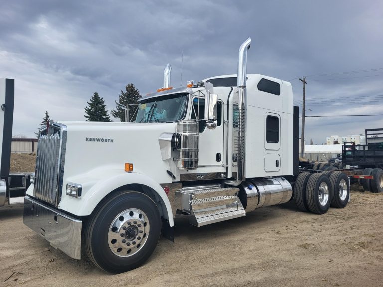 Kenworth W900L 2027 for sale