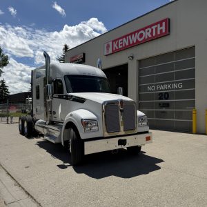 Kenworth T880 for sale in Alberta
