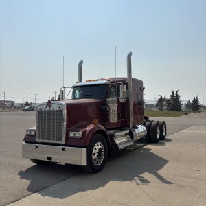Red 2027 Kenworth W900 for sale in Alberta